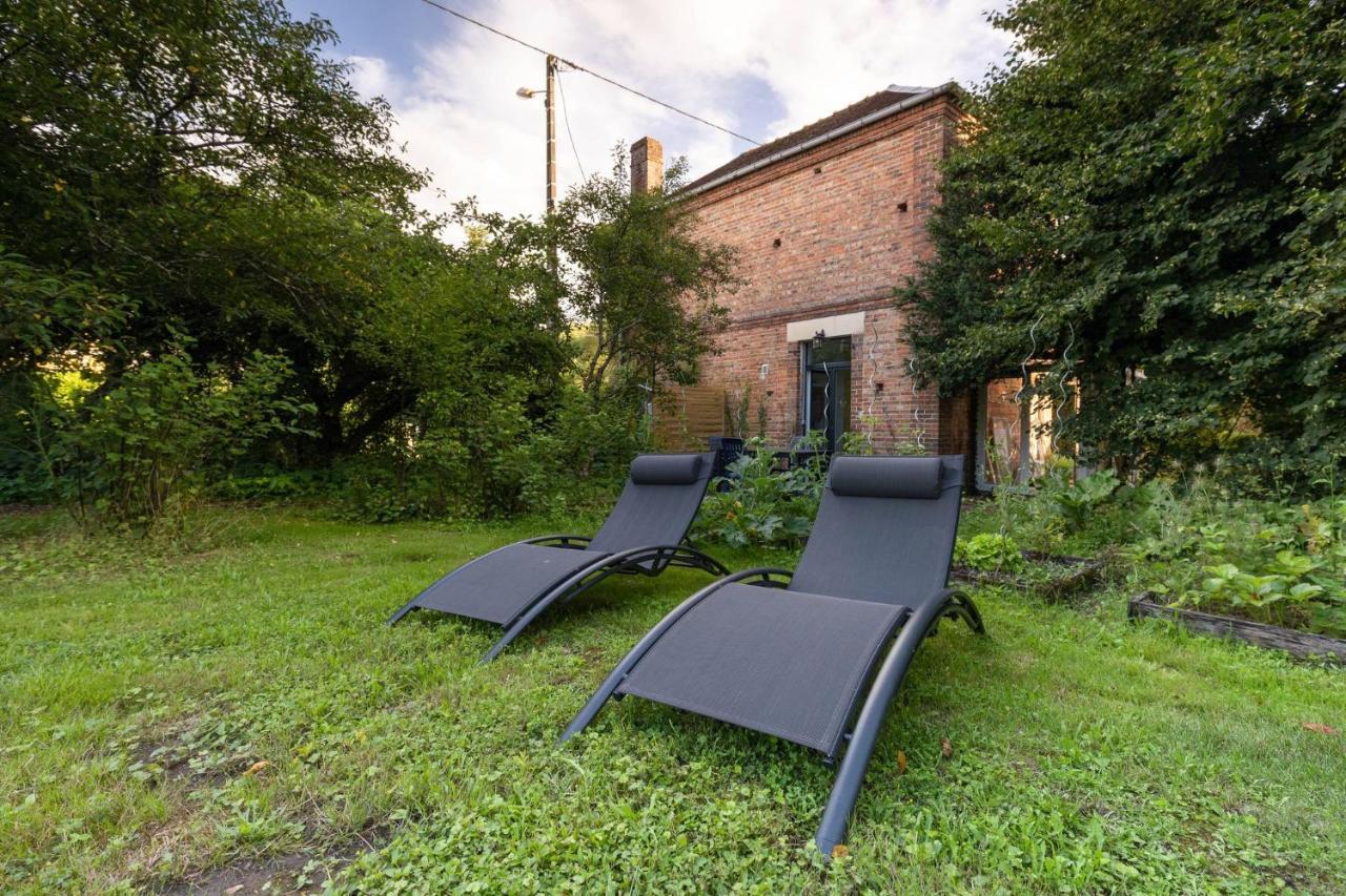 Maison La Cigogne Noire La Loge-aux-Chevres Luaran gambar